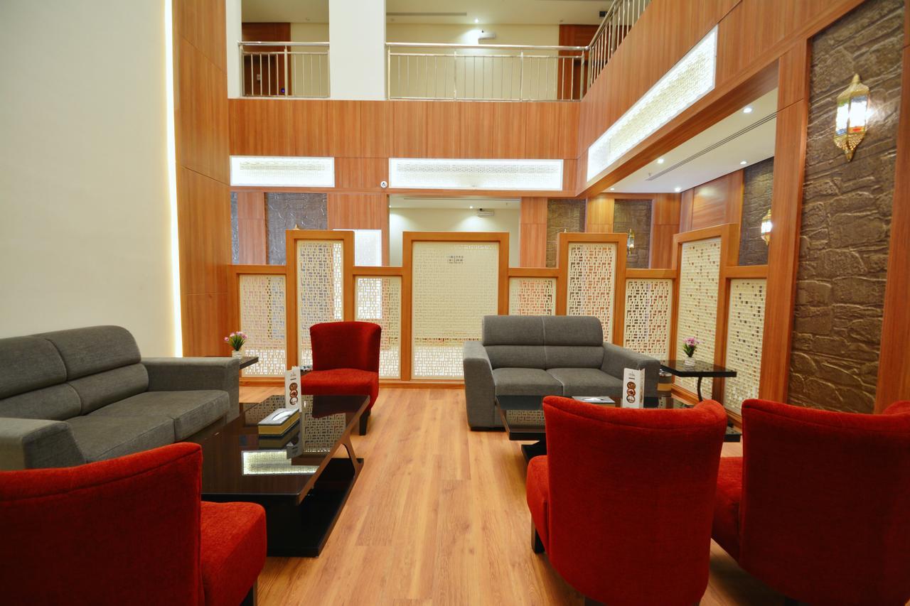 Thwary Hotel Suites Riyadh Exterior photo
